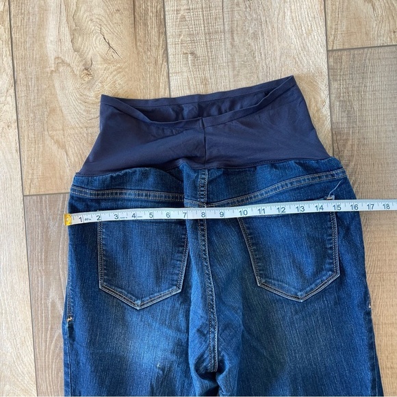 Old Navy maternity full smooth panel skinny jeans. Size 10 - Picture 3 of 5